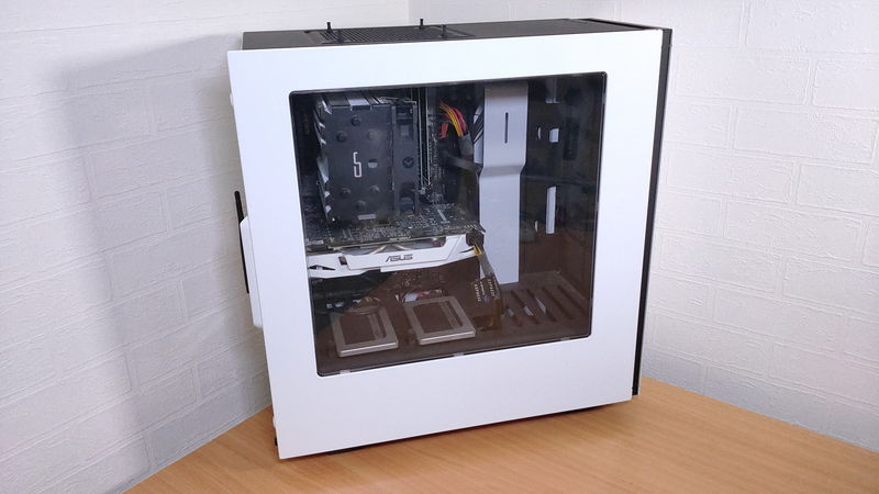 自作PC 掃除 ケースのフタの開け方 2